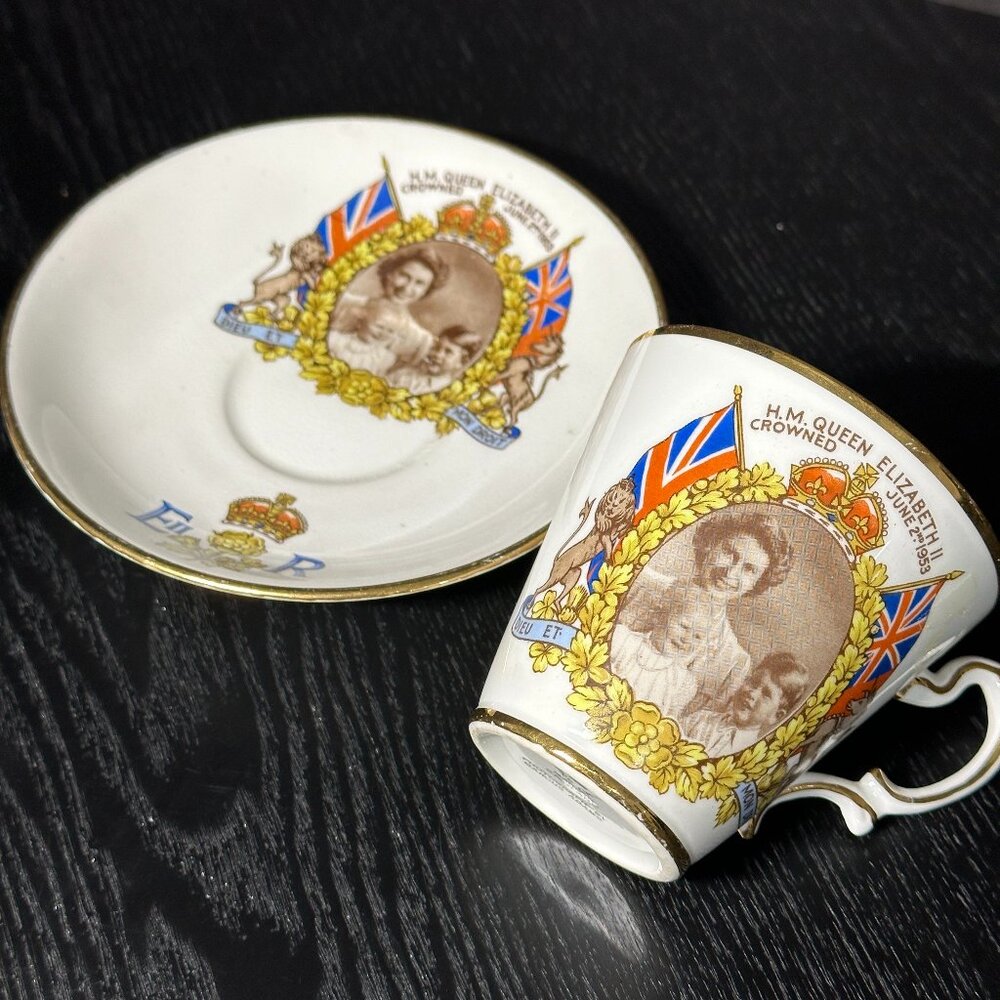 Queen Elizabeth II w/ King Charles & Anne - Teacup & Saucer - 1953 Salisbury